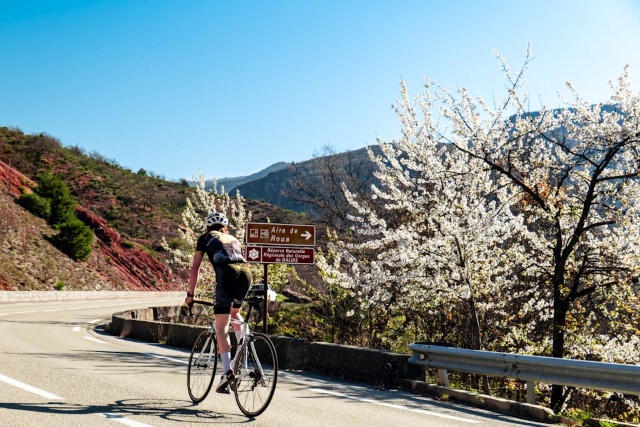 cyclo gorges daluis - © OT Valberg