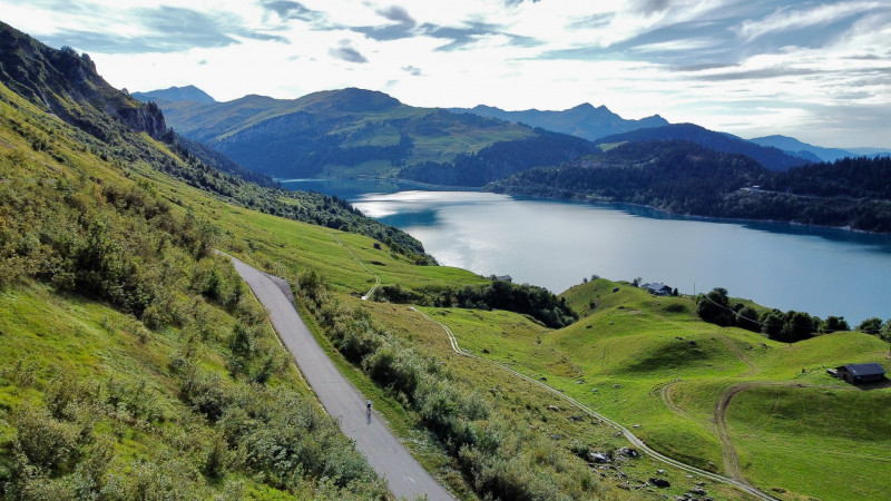 Route des Grandes Alpes ® - © Lionel Terrail ® Route des Grandes Alpes ®