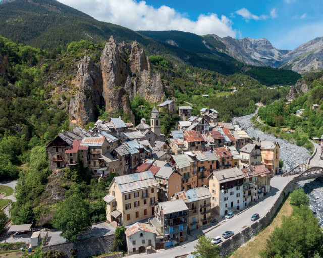 640x480-p-one-depuis-corbi-res-13381-31449